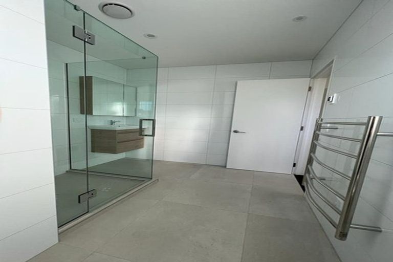 Photo of property in 46a Peverel Street, Riccarton, Christchurch, 8041