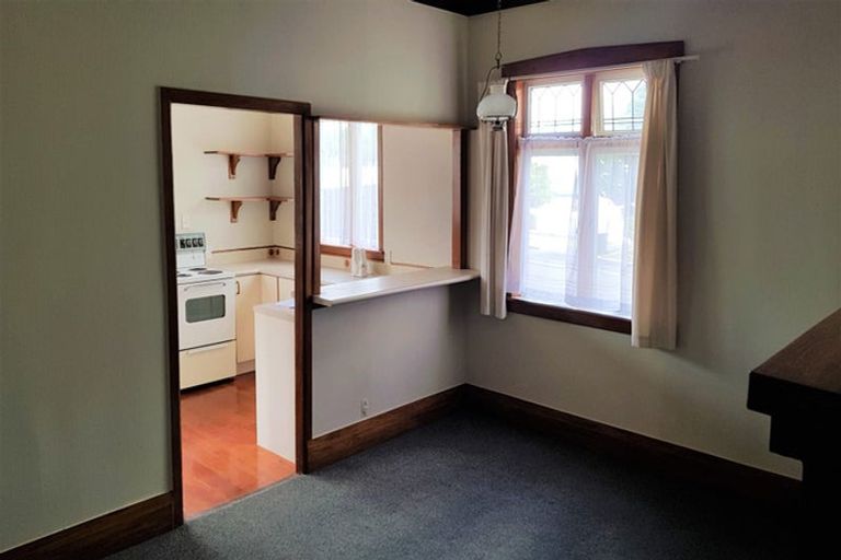 Photo of property in 49 Tawa Road, One Tree Hill, Auckland, 1061