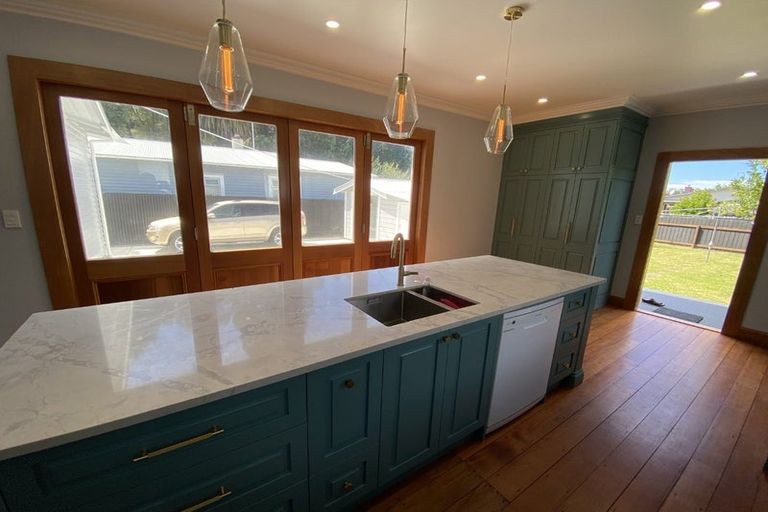 Photo of property in 3 Taradale Road, Marewa, Napier, 4110