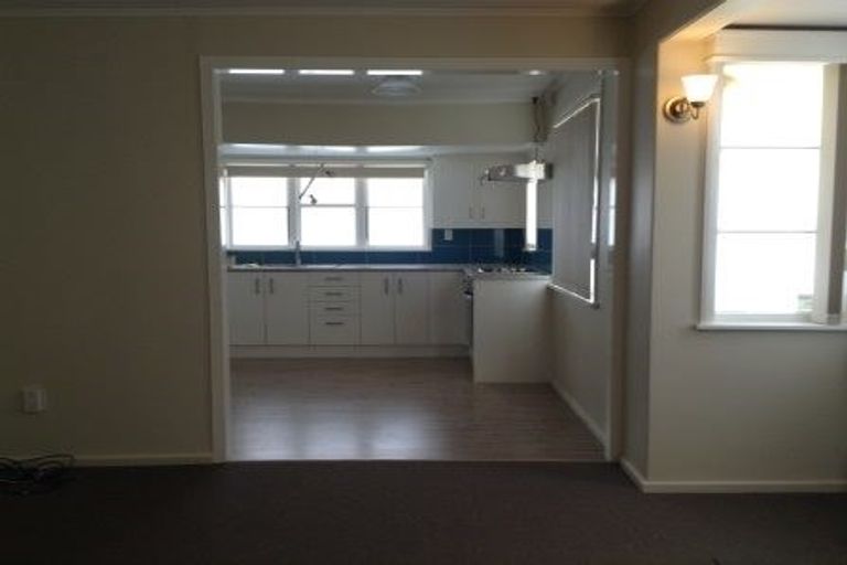 Photo of property in 1/22 Sturdee Road, Manurewa, Auckland, 2102