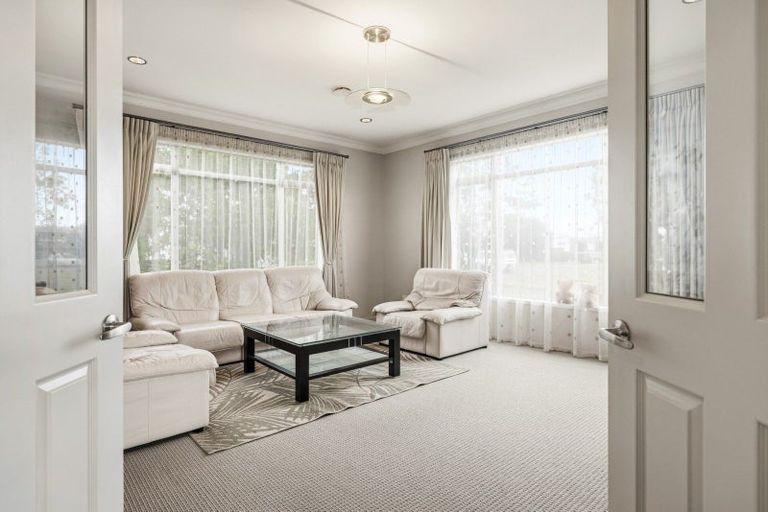 Photo of property in 557 Gloucester Road, Papamoa Beach, Papamoa, 3118