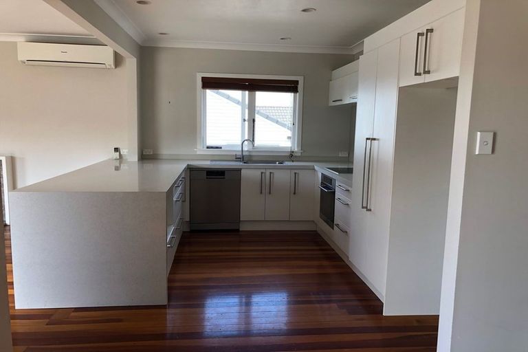 Photo of property in 31 Vincent Street, Howick, Auckland, 2014