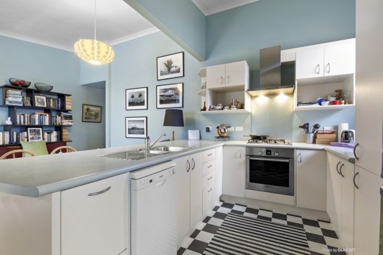 Photo of property in 232 Adelaide Road, Newtown, Wellington, 6021