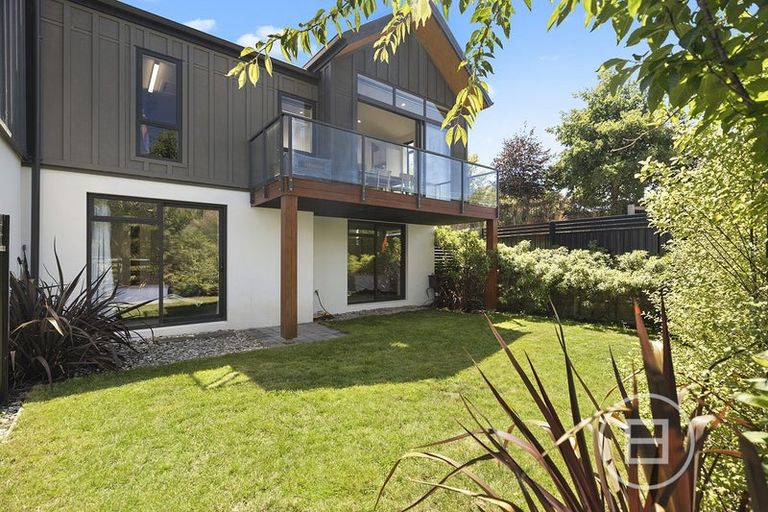 Photo of property in 10 Breaker Lane, Arthurs Point, Queenstown, 9371