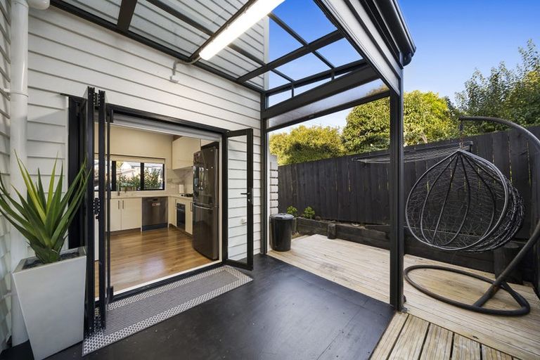 Photo of property in 20a South Street, Papakura, 2110