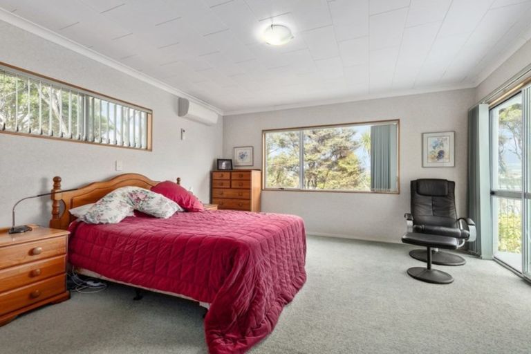 Photo of property in 27 Point Street, Raglan, 3225
