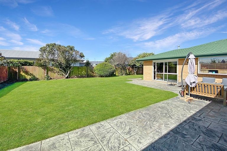 Photo of property in 95 Ti Rakau Drive, Woolston, Christchurch, 8023