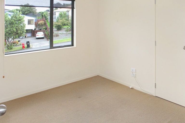 Photo of property in 8 Ruapehu Drive, Fitzherbert, Palmerston North, 4410