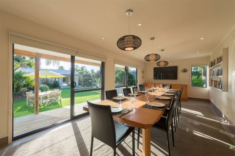 Photo of property in 2 Cochrane Drive, Kerikeri, 0230