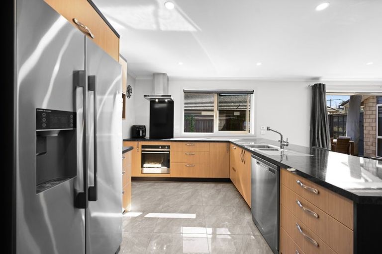 Photo of property in 9 Waikaka Place, Rototuna North, Hamilton, 3210