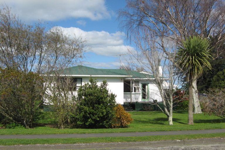 Photo of property in 25 Gorton Street, Bulls, 4818