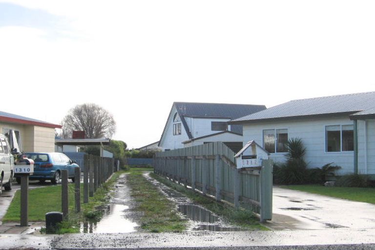 Photo of property in 1312 Jellicoe Street, Mayfair, Hastings, 4122