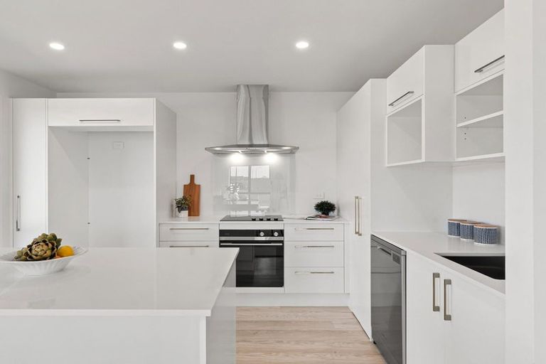 Photo of property in 27 Stackwood Avenue, Woodend, 7691