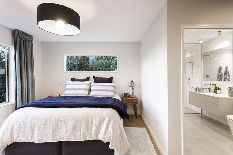 Photo of property in 21 Leithton Close, Glenleith, Dunedin, 9010