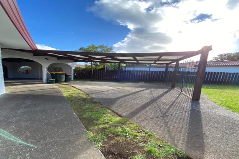 Photo of property in 3 Tatua Place, Conifer Grove, Takanini, 2112