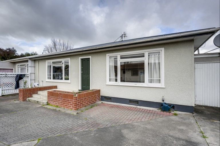 Photo of property in 913 Heretaunga Street East, Parkvale, Hastings, 4122