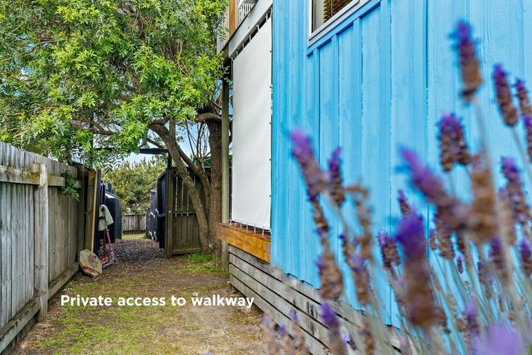 Photo of property in 10 Kitty Frazer Lane, Omaha, 0986