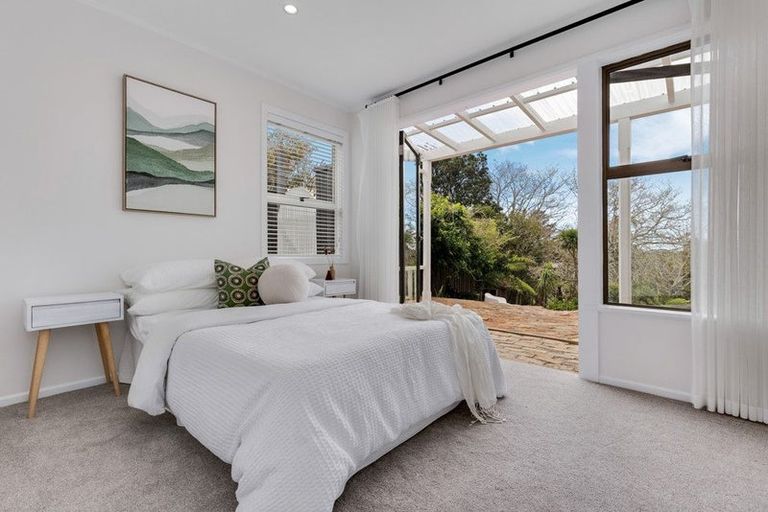 Photo of property in 49 Jaemont Avenue, Te Atatu South, Auckland, 0610