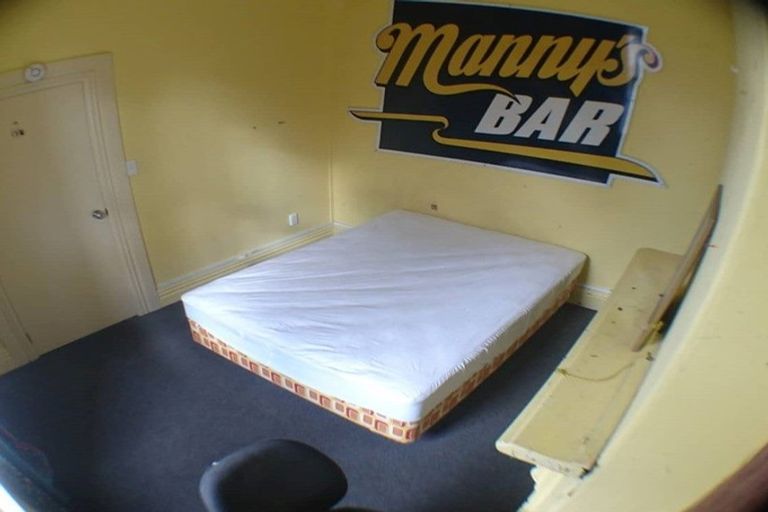 Photo of property in 587 Castle Street, North Dunedin, Dunedin, 9016