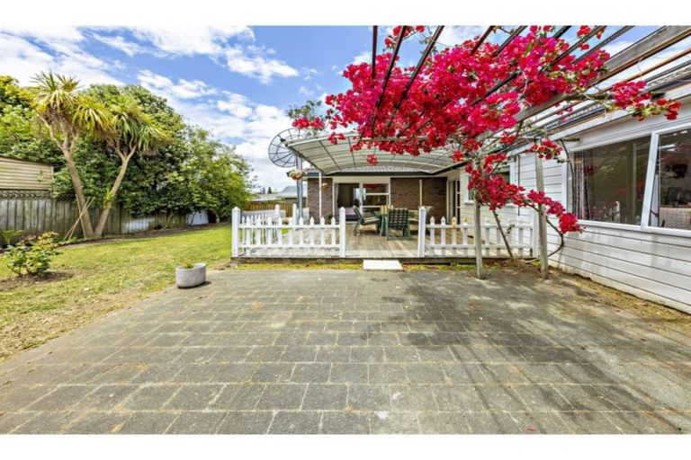 Photo of property in 147 Millhouse Drive, Golflands, Auckland, 2013
