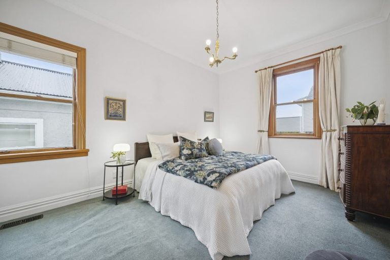 Photo of property in 17 Park Street, Thorndon, Wellington, 6011