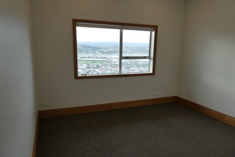 Photo of property in 53 Sutherland Road, Melrose, Wellington, 6023