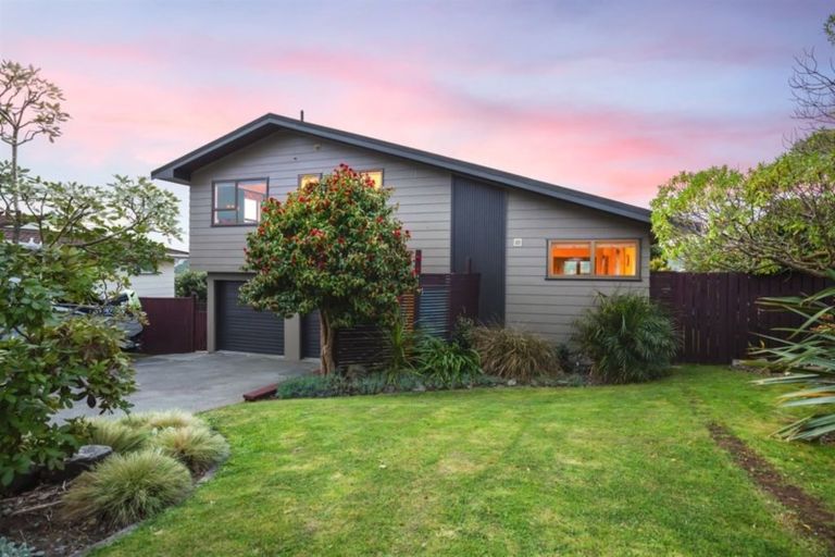 Photo of property in 12 Langwell Place, Papakowhai, Porirua, 5024