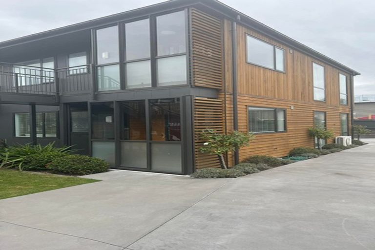 Photo of property in Bealey Courts, 1/271 Bealey Avenue, Christchurch Central, Christchurch, 8013