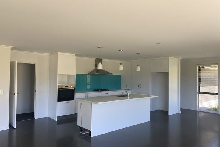 Photo of property in 68 Saxton Road, Upper Vogeltown, New Plymouth, 4371