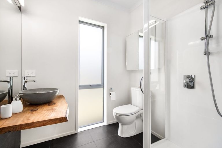 Photo of property in 50 Mark Ball Drive, Pokeno, 2402