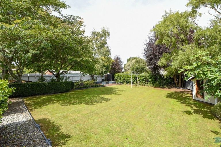 Photo of property in 16 King Street, Carterton, 5713