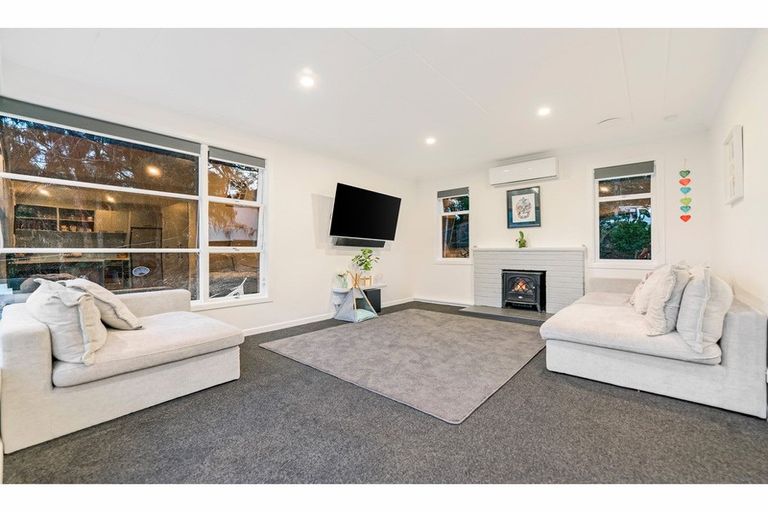 Photo of property in 105 Wood Bay Road, Titirangi, Auckland, 0604