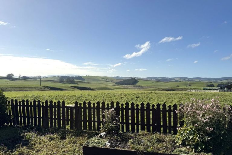 Photo of property in 2 Ridgwell Place, Stirling, 9231