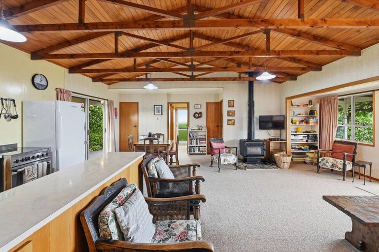 Photo of property in 10 Nisbet Terrace, Kinloch, Taupo, 3377