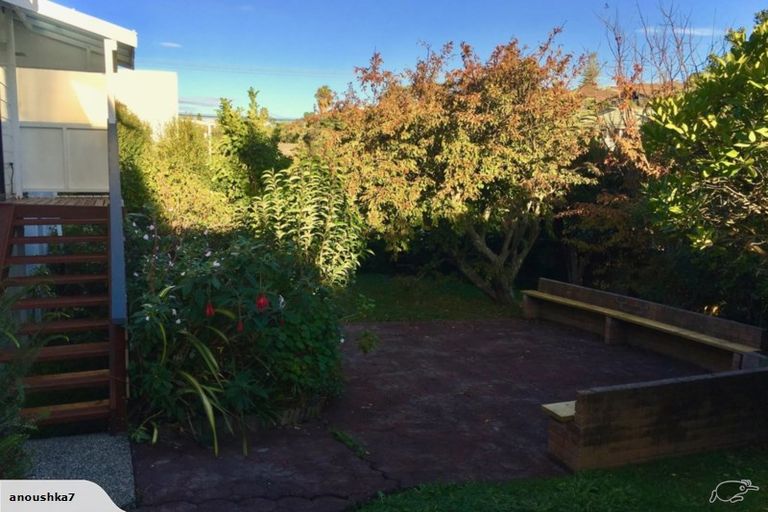 Photo of property in 1 Bevyn Street, Castor Bay, Auckland, 0620