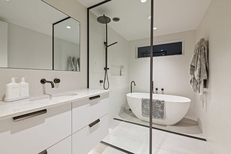 Photo of property in 2/37 Prospect Terrace, Milford, Auckland, 0620