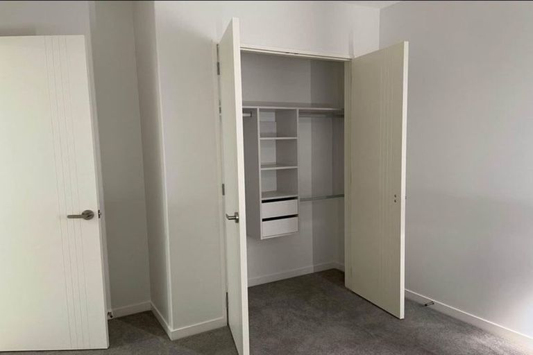 Photo of property in 74 Mettam Drive, Swanson, Auckland, 0614