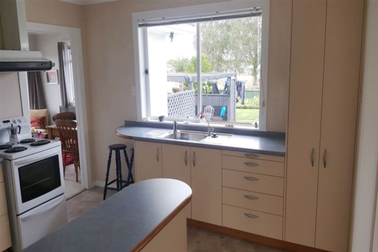 Photo of property in 4 Meyer Street, Waimate, 7924