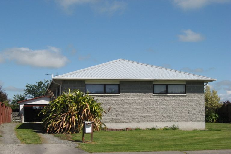 Photo of property in 12 Mcintosh Place, Kaiapoi, 7630