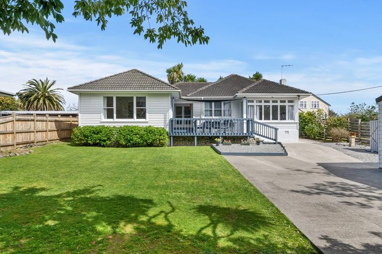 Photo of property in 7 Kawiu Road, Levin, 5510