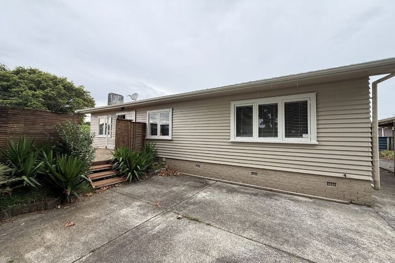 Photo of property in 14 Beatty Road, Pukekohe, 2120