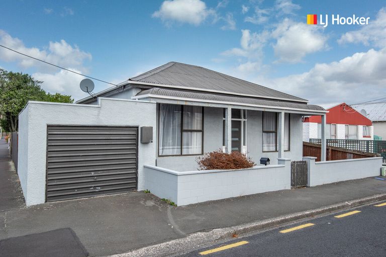 Photo of property in 101 Oxford Street, South Dunedin, Dunedin, 9012