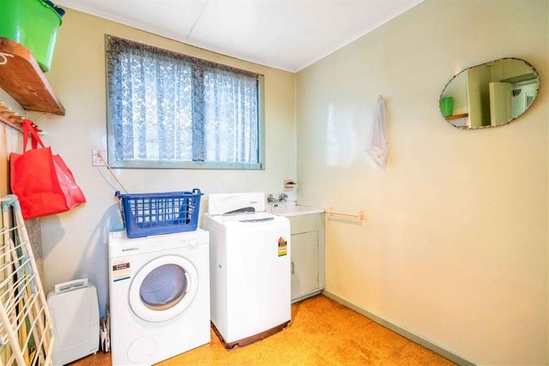 Photo of property in 212 Kelvin Street, Avenal, Invercargill, 9810