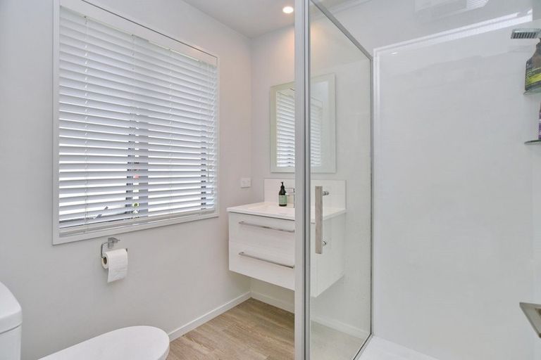 Photo of property in 2 Grasmere Close, Rangiora, 7400