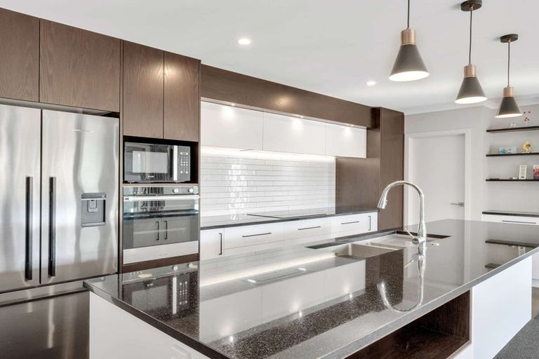 Photo of property in 5 Hydrangea Lane, Milson, Palmerston North, 4414