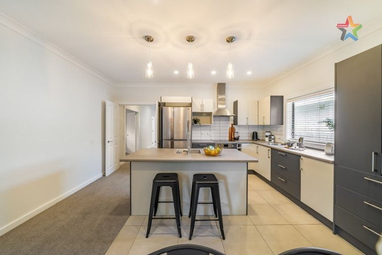 Photo of property in 7 Heath Grove, Waiwhetu, Lower Hutt, 5010