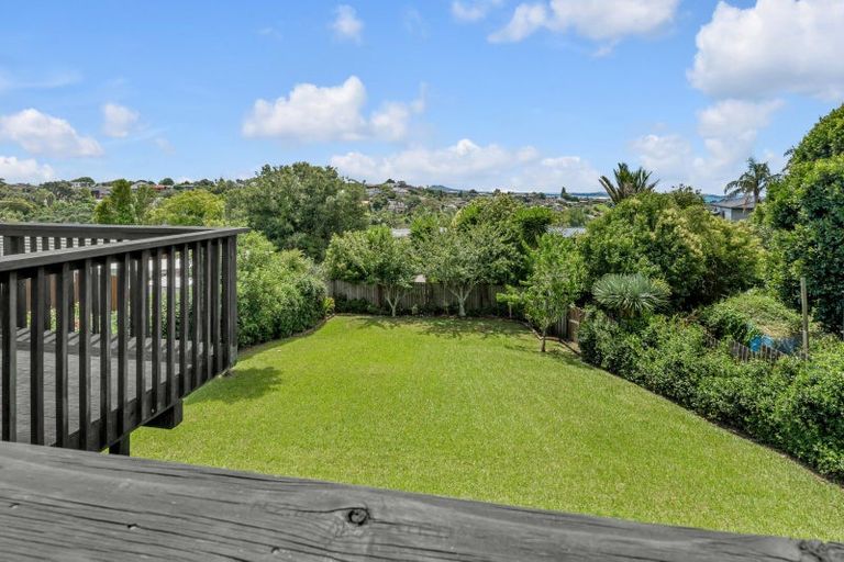 Photo of property in 35 Ridge Road, Howick, Auckland, 2014