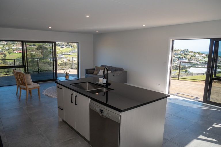 Photo of property in 14 Freyja Crescent, Coopers Beach, 0420