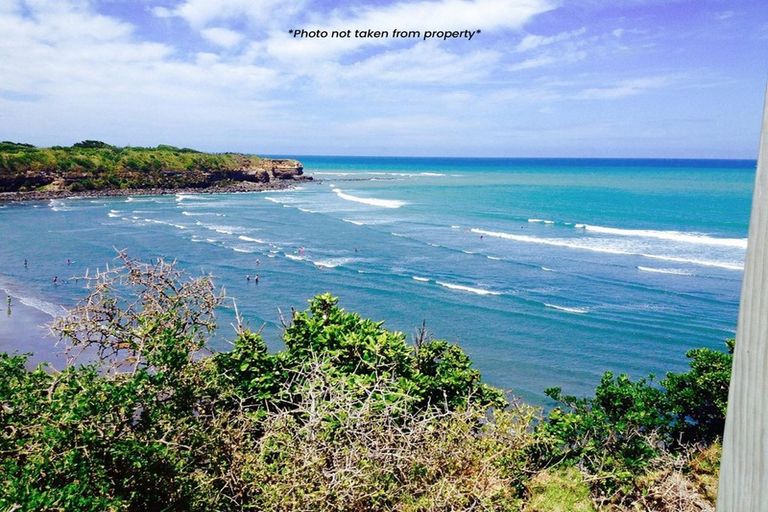 Photo of property in 13 Tasman Street, Opunake, 4616