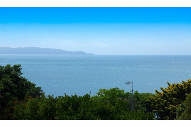 Photo of property in 115 Pacific Parade, Army Bay, Whangaparaoa, 0930